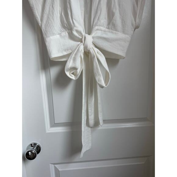 Three‎ Graces London Serena Cotton Wrap Top Sz 8 White Old Money Vacation - Picture 6 of 9
